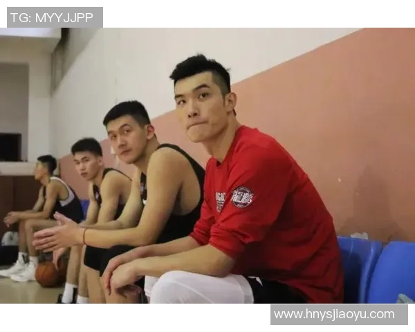 深圳乒乓球队耐力训练揭秘：如何在高强度比赛中保持最佳状态